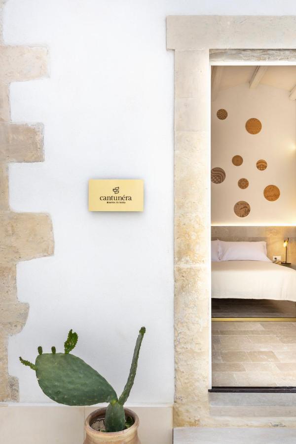 Cantunera Rooms Dependance Noto Exteriör bild